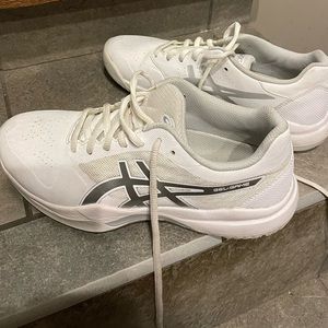 Asics Size 6 White Tennis Sneakers